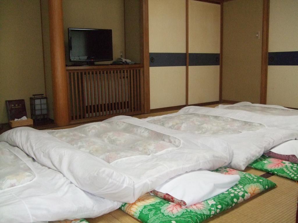Marunaka Ryokan Macumoto Kültér fotó