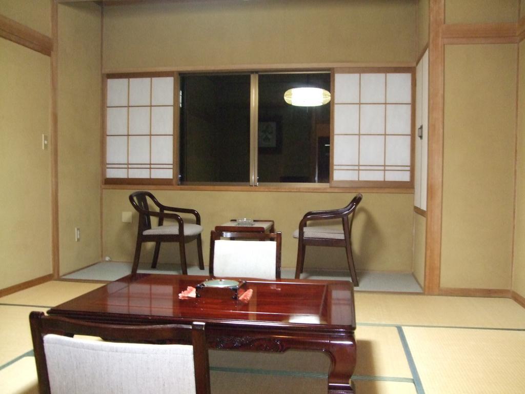 Marunaka Ryokan Macumoto Kültér fotó